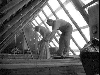 freiwilliger Bautrupp Foto