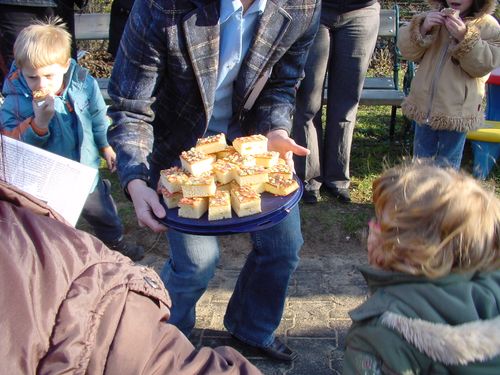 img/2008-03-spatenstich-30.jpg